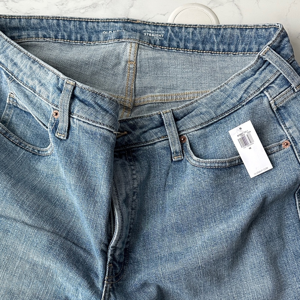 Old Navy Light Blue Straight Leg Jeans
